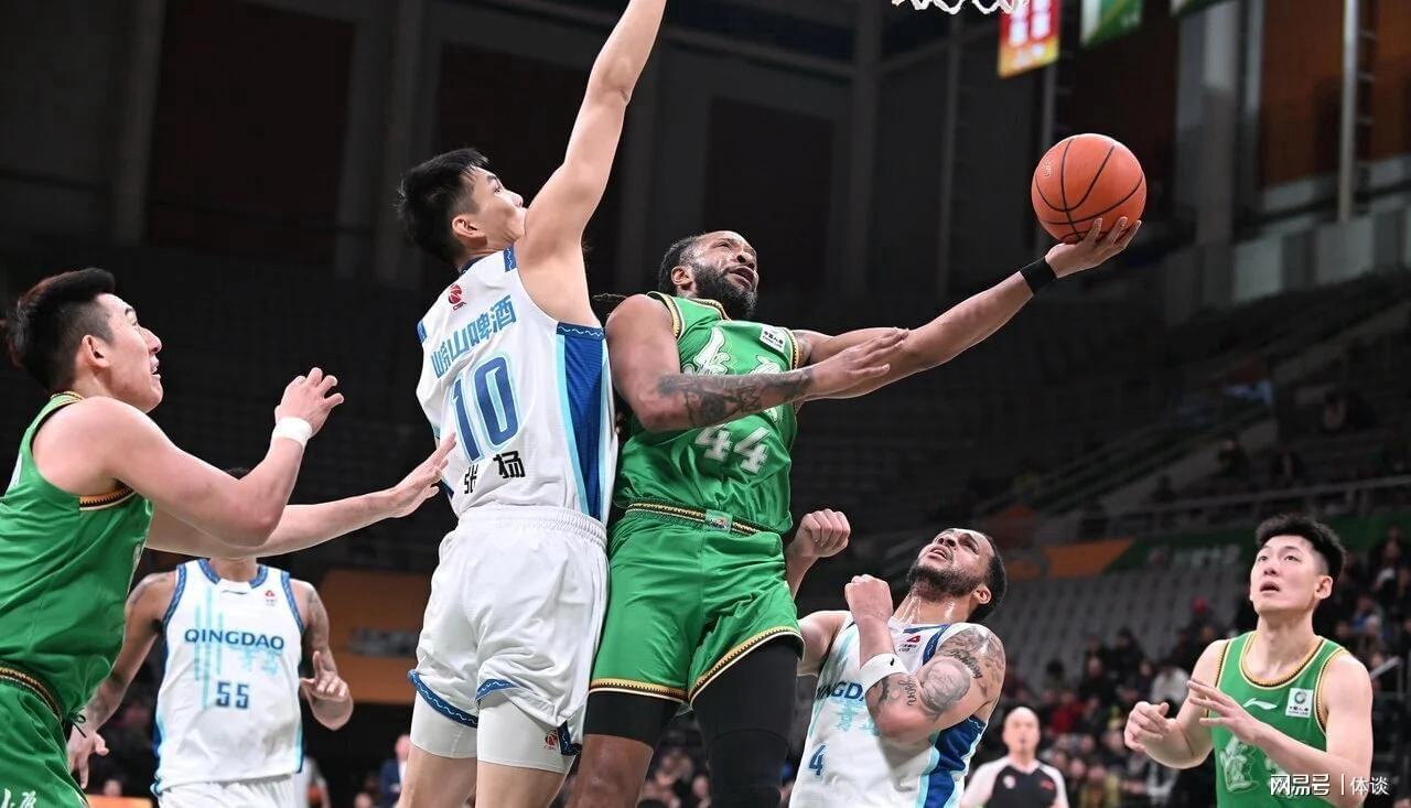 问鼎网页版-几乎逢强必败，本赛季至今仅7胜7负，辽宁男篮只是缺少赵继伟？