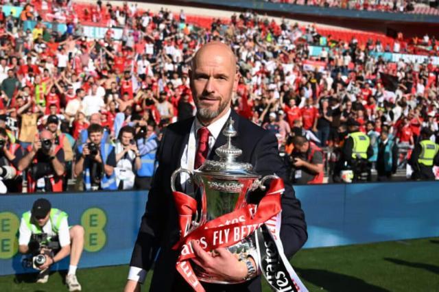 问鼎网页版-滕哈赫留任！曼联确定要“走对的路而不是跑错的路”