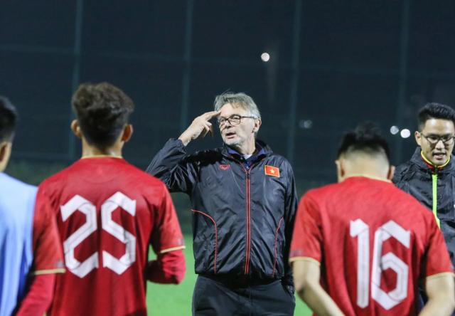 1697349300905075023.png 特鲁西埃在越南进行一场“革命”.png