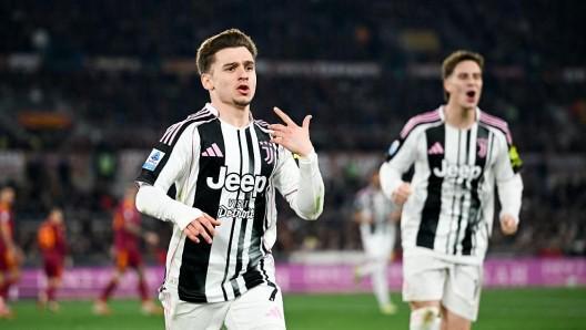 问鼎娱乐下载-夸利亚雷拉：孔塞桑的世界波极难，相比远射我更喜欢凌空抽射