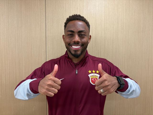 问鼎网页版-加布里埃尔合同+2回归海港 赶上亚冠报名或穿11号